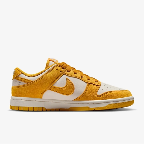 Customized Nike Dunk Low Yellow Womens Sneakers Shoes with Crystals Bling Nikes - Picture 3 of 6